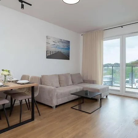 Apartment Family In With Parking And Playground By Renters Gdynia