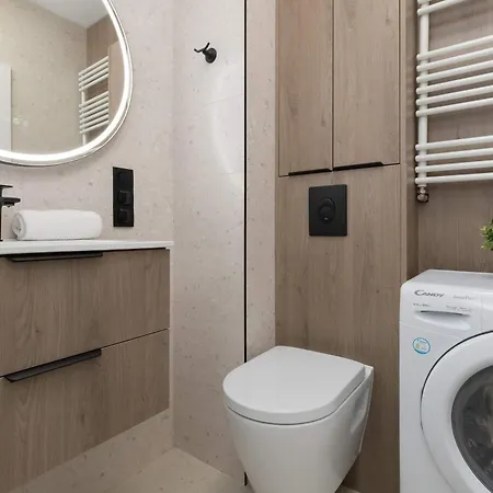 Family In With Parking And Playground By Renters Apartment